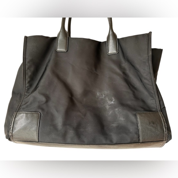 Tory Burch Black Tote with Geometric Logo Design - Picture 9 of 13